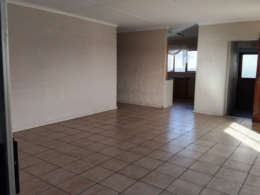 3 Bedroom Property for Sale in Country Club Western Cape